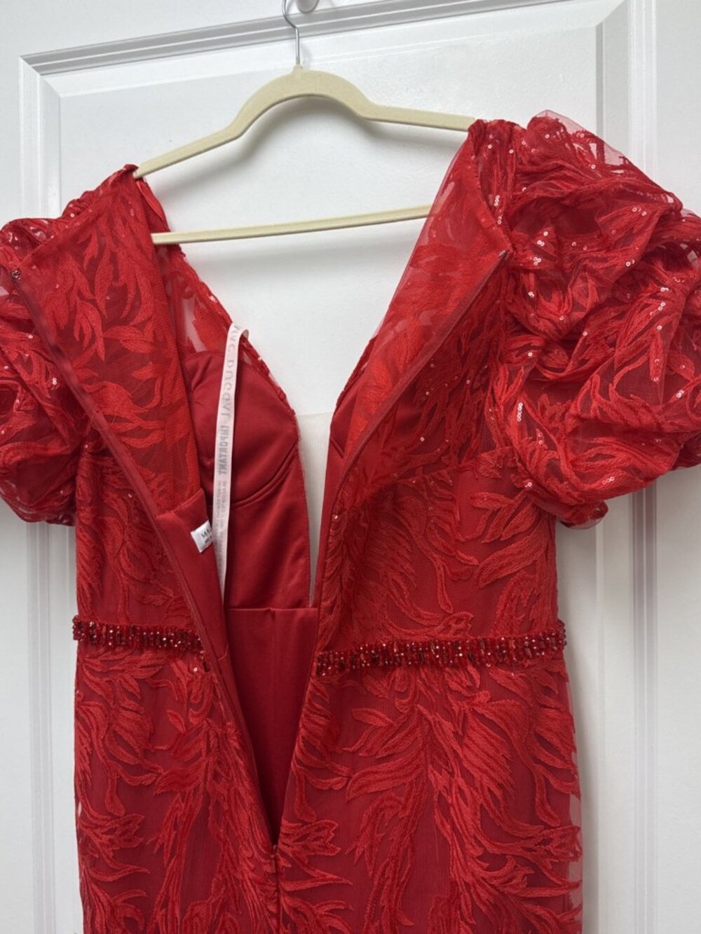 MAC DUGGAL Size 14 Red 12421 Embellished Puff Sleeve Plunge Neck Trumpet Gown - Picture 9 of 11